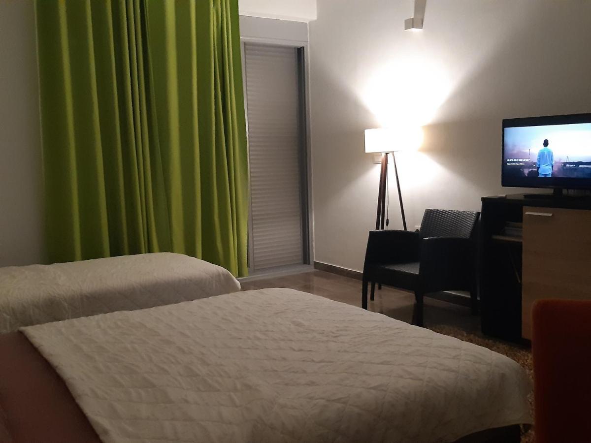 Zara Apartments Ulcinj Bagian luar foto